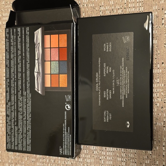 NARS "Cool Crush" Eyeshadow Palette - Picture 3 of 3